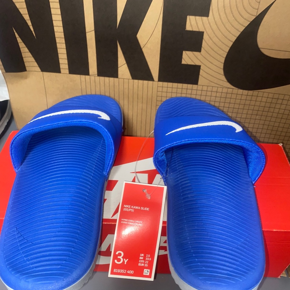 COPY - GS/PS Kids Nike Slides